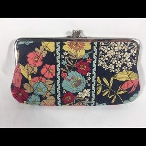 Vera Bradley click clasp wallet